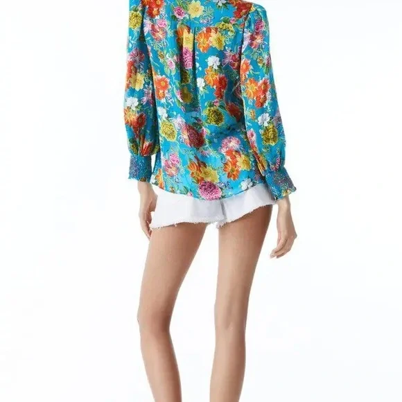 Alice + Olivia Sheila Balloon Sleeve Henley Top - Picture 2 of 4